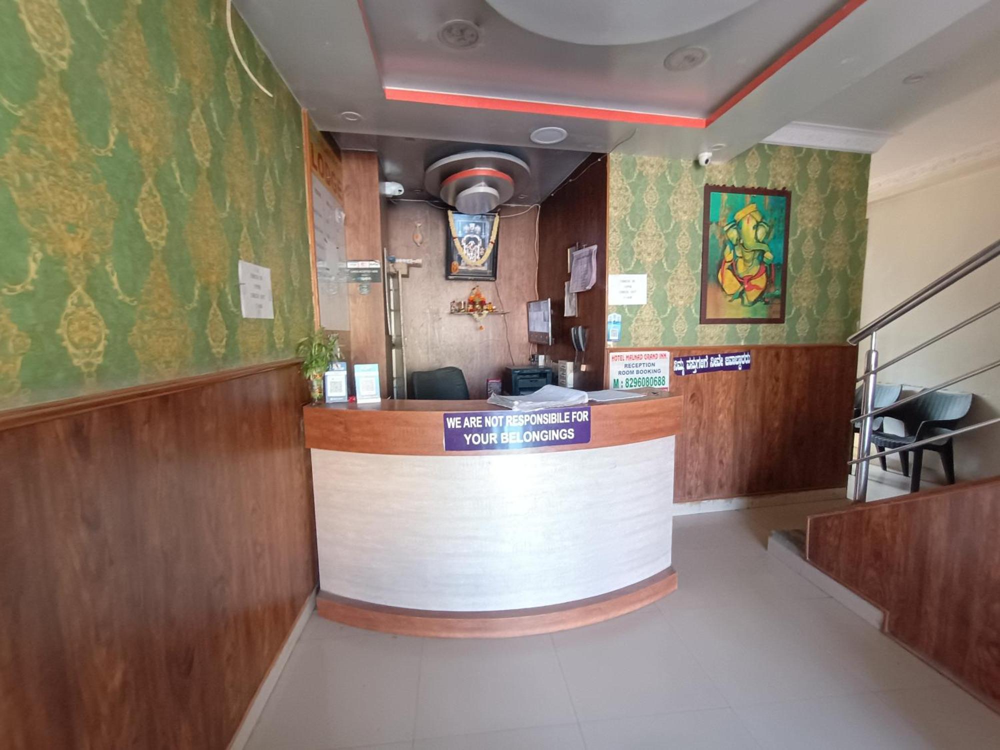 Hotel Malnad Grand Inn Kumbalgod Bagian luar foto