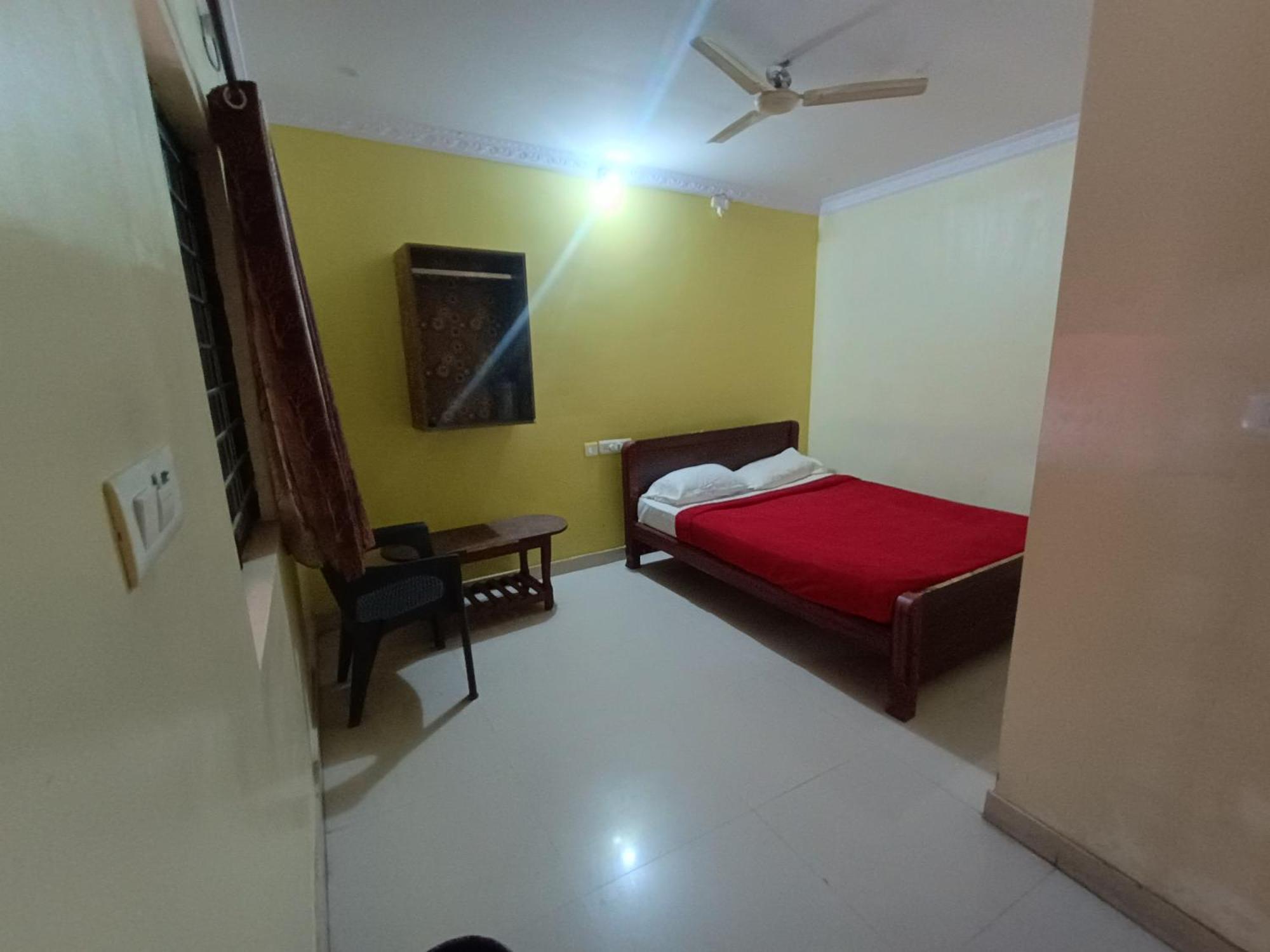 Hotel Malnad Grand Inn Kumbalgod Bagian luar foto