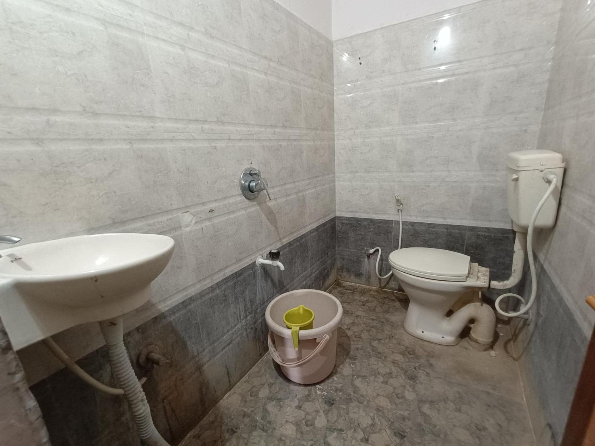 Hotel Malnad Grand Inn Kumbalgod Bagian luar foto